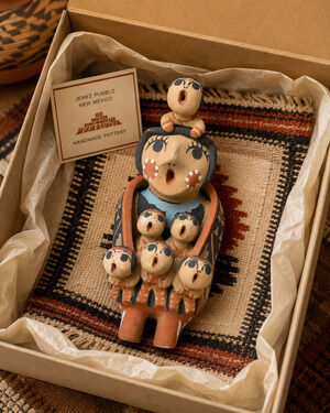 Vintage Jemez Pueblo Theresa Sando Storyteller Pottery 6 Children NM Native Art
